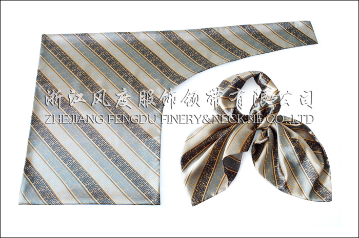 農行 仿絲雙層刀型絲巾