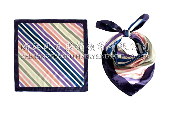 貴州高速 仿絲小方巾 規格：53x53cm