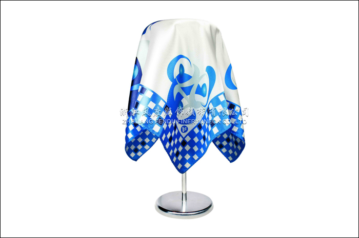 十堰人民醫院 仿絲小方巾 規格：53x53cm