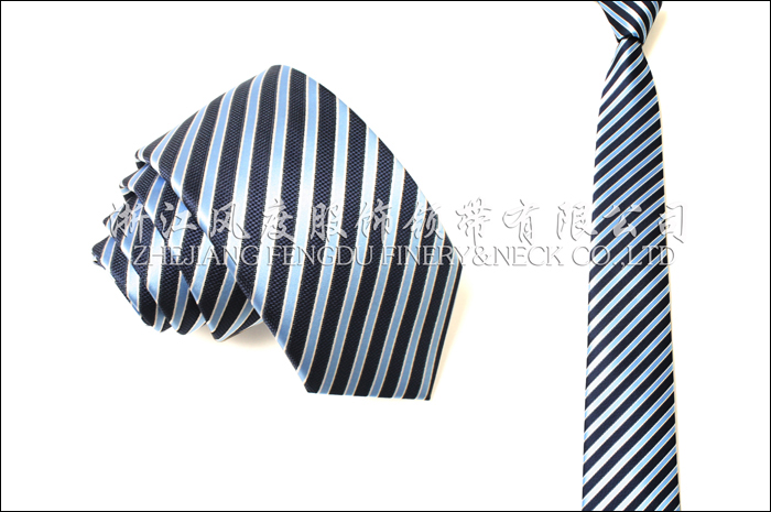 10062907_無錫圣寶車輛色織滌絲領帶規(guī)格：145x7.5x3.8cm編號：無錫圣寶車輛-2.jpeg